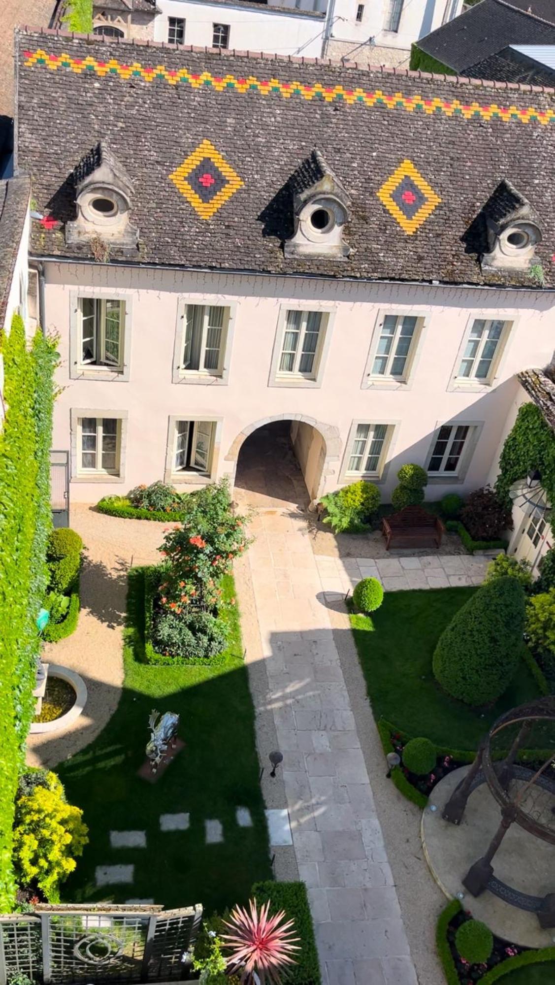 Hotel Le Cep Beaune  Exterior photo